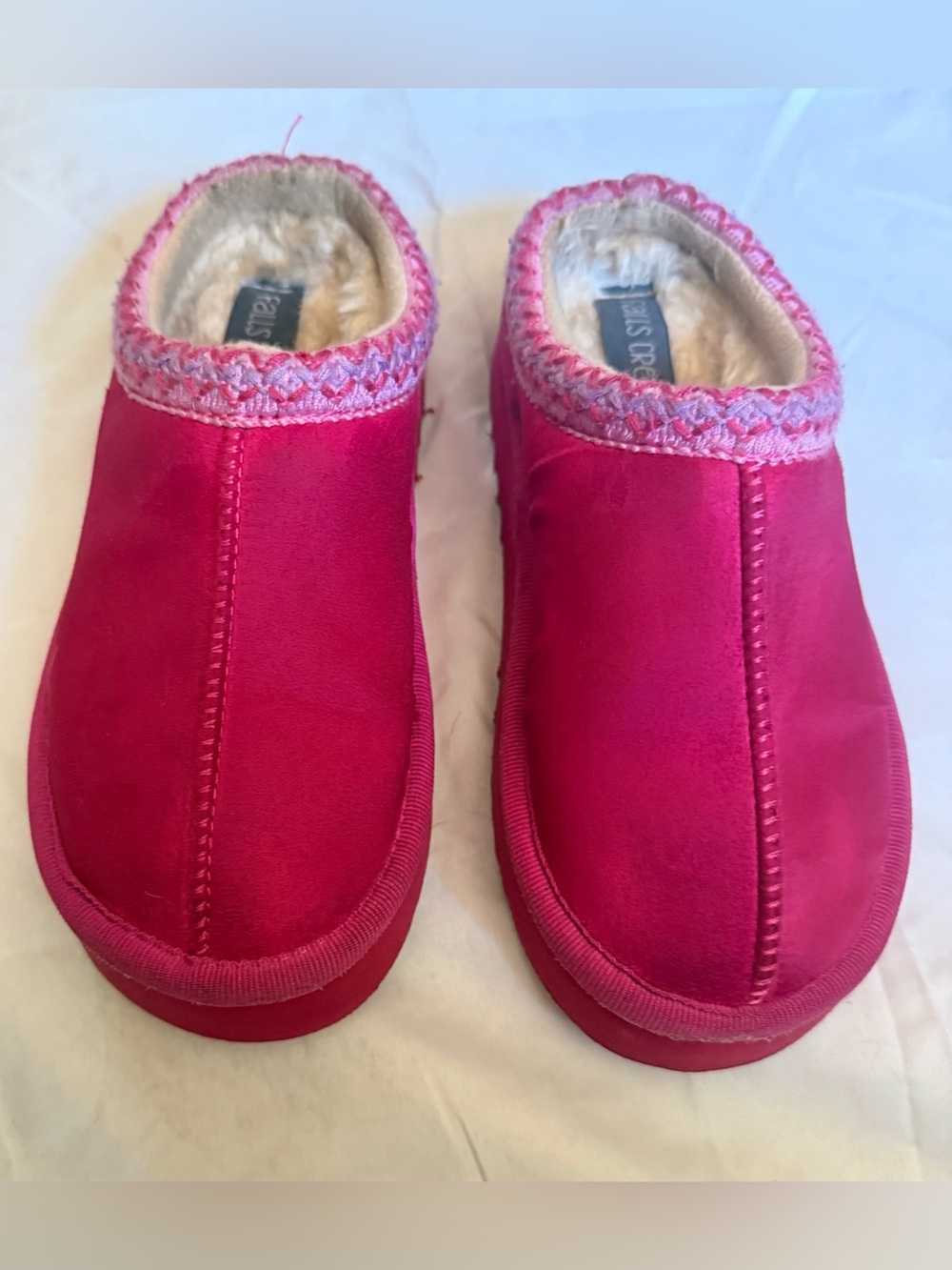 Girls Cozy Faux-Fur Lined Slip-On Slippers - Pink size 2Y